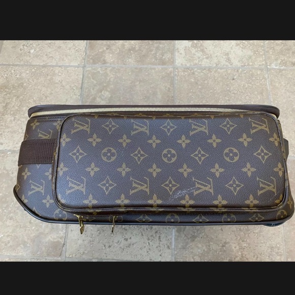 A82 - 💯% authentic Louis Vuitton travel bag - Picture 5 of 13